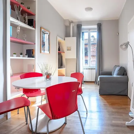 Navigli-duomo With Netflix+wifi Apartmán Milán